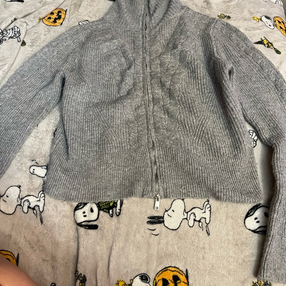 Derek Heart Gray Cardigan Sweater